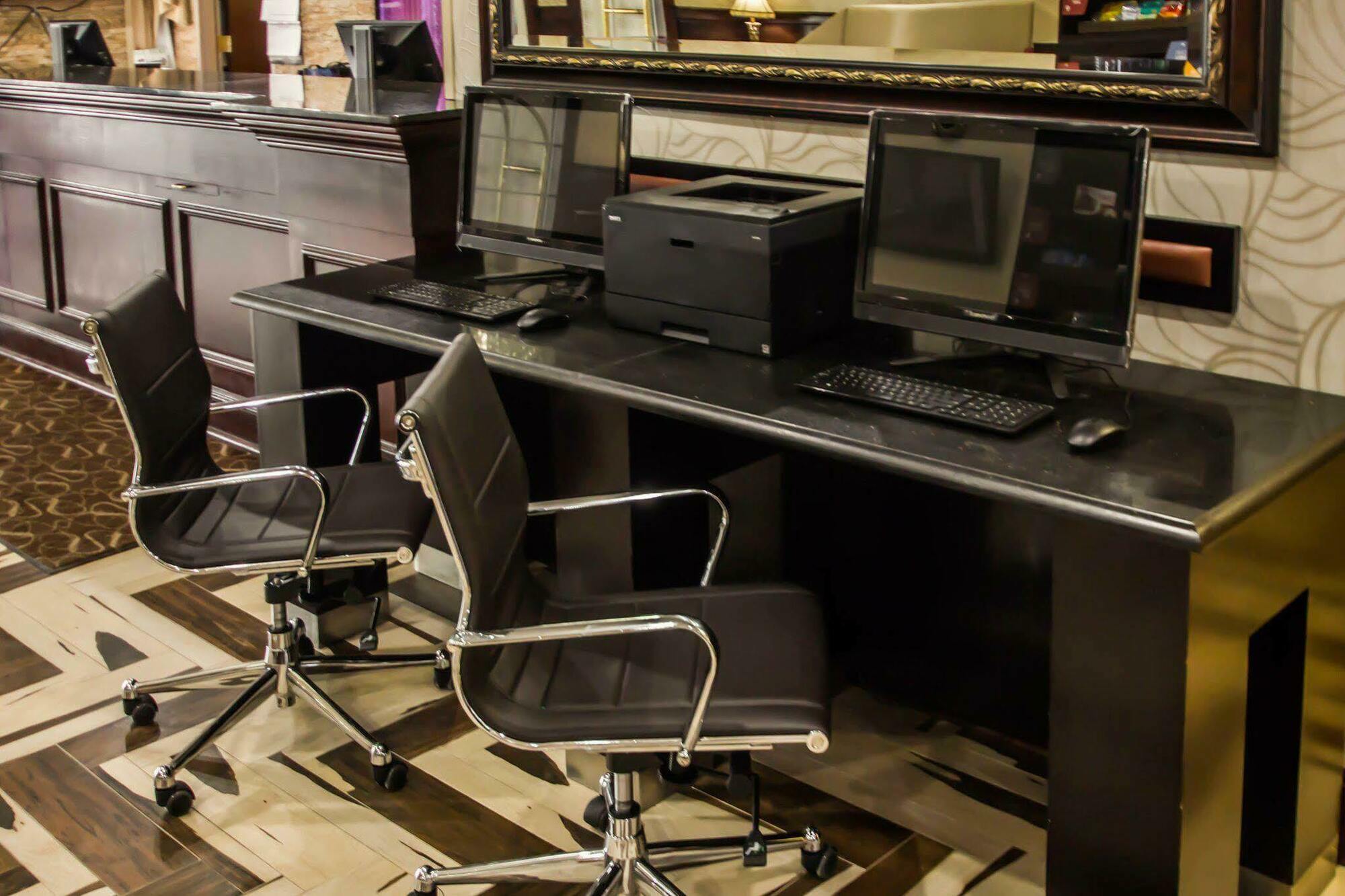Quality Suites Nyc Gateway North Bergen Luaran gambar